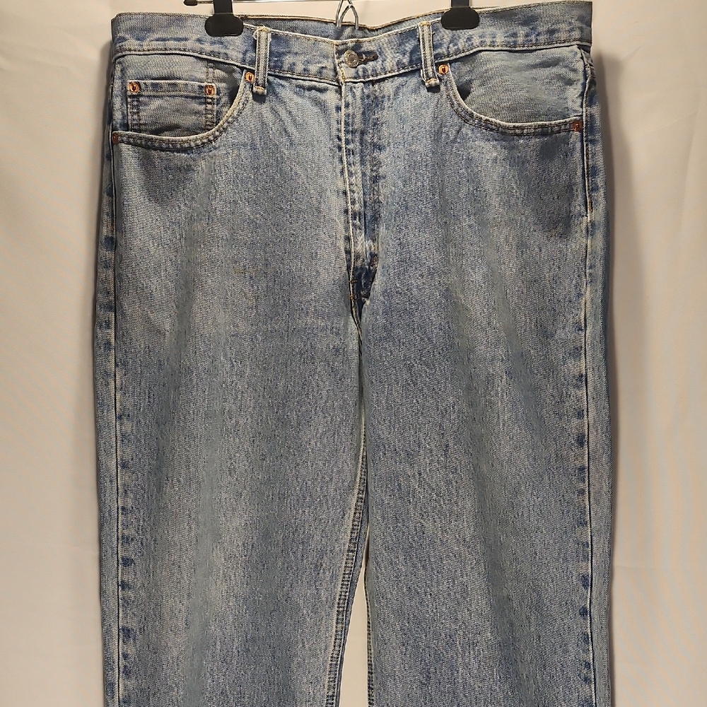 Classic Levi 550 40x32 - Light Blue Jeans for Men